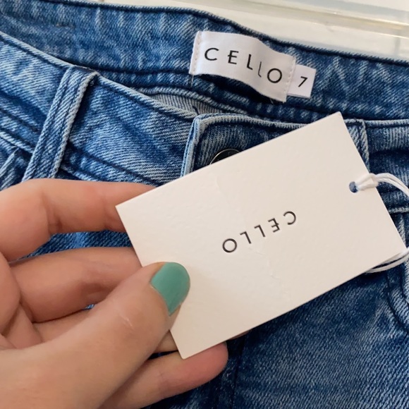 Cello High Rise Mom Jean - Picture 3 of 3